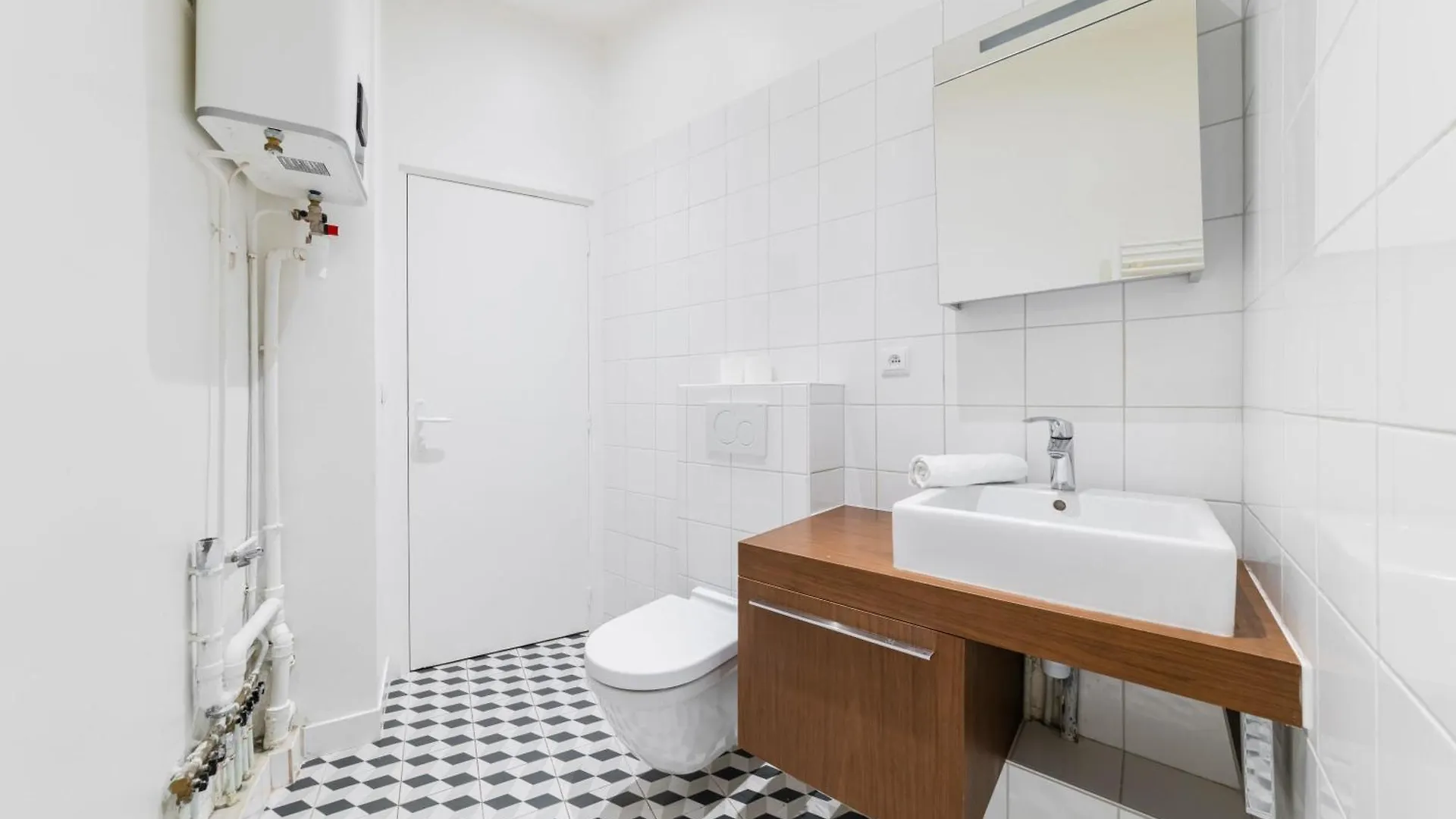 Apartment Appartement Cosy Refait A Neuf - Paris 19 - 4P France